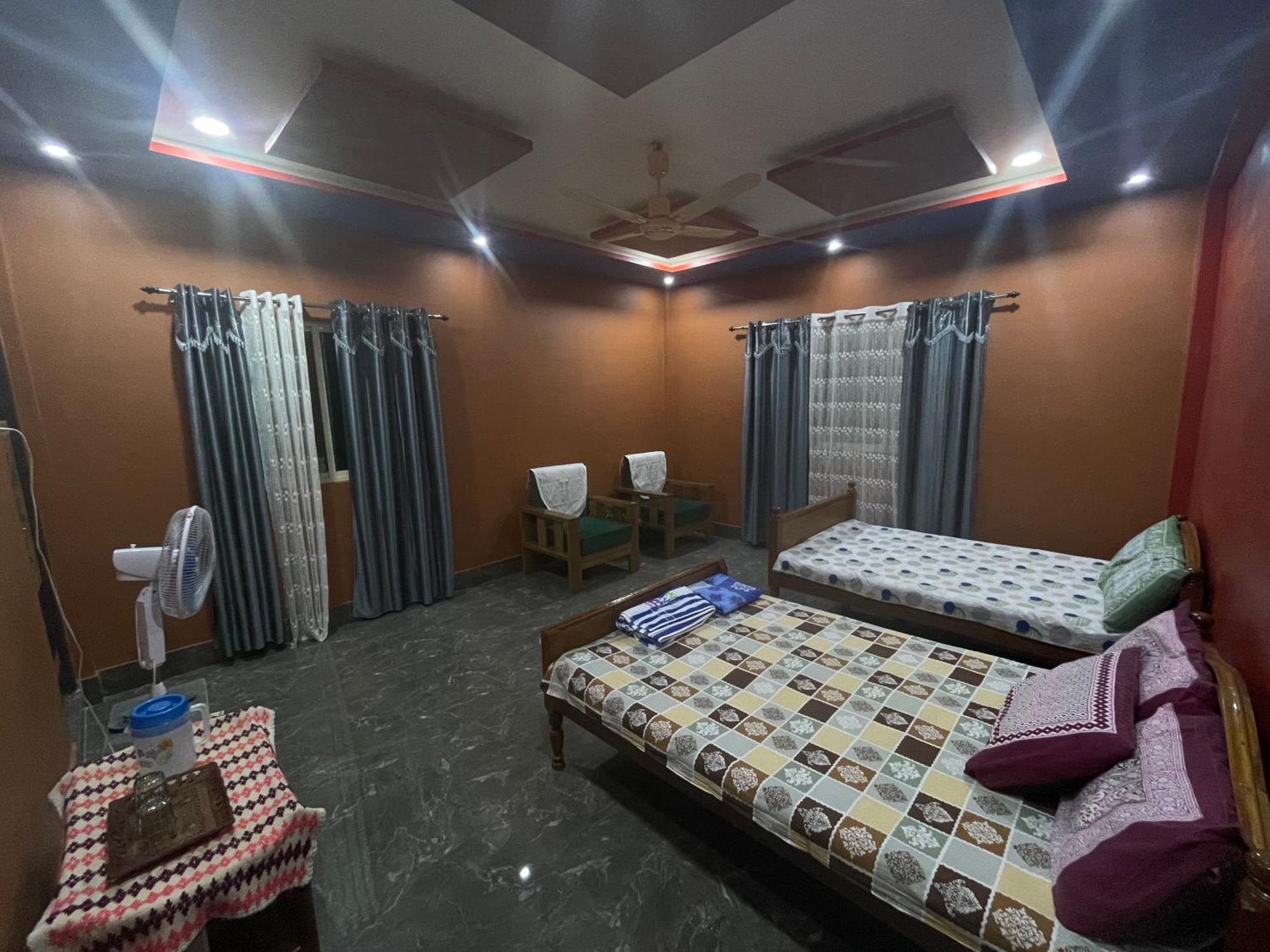Deka'S Homestay Tezpur Exteriör bild
